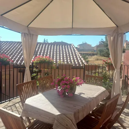Casa Abascal Cerca De Teruel, Albarracin Y Dinopolis Country house *