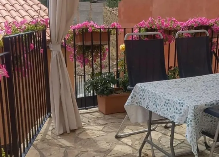 Casa Abascal Cerca De Albarracin Y Dinopolis Landhaus Cella