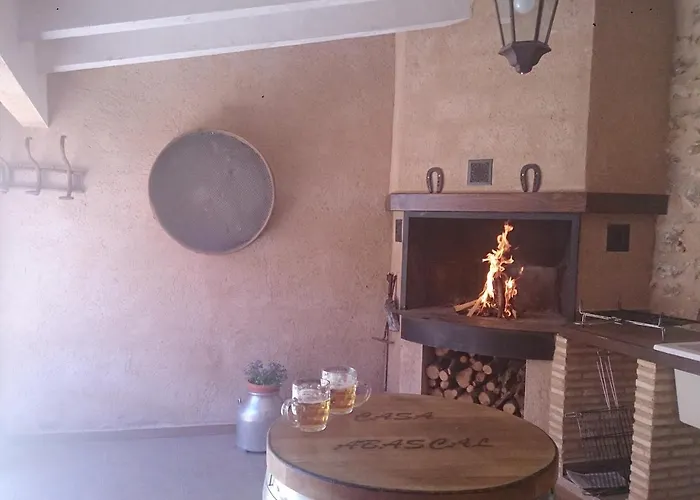 Casa Abascal Cerca De Albarracin Y Dinopolis * 塞利亚